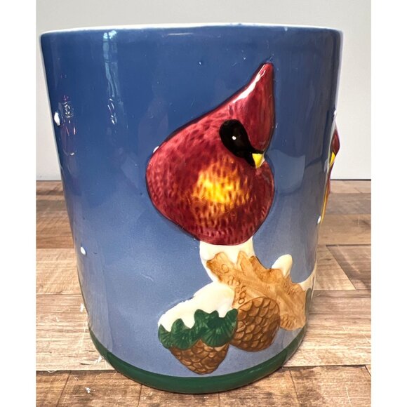 Artisan Cardinal Ceramic Vase With Nature-Inspired Design - Picture 2 of 6